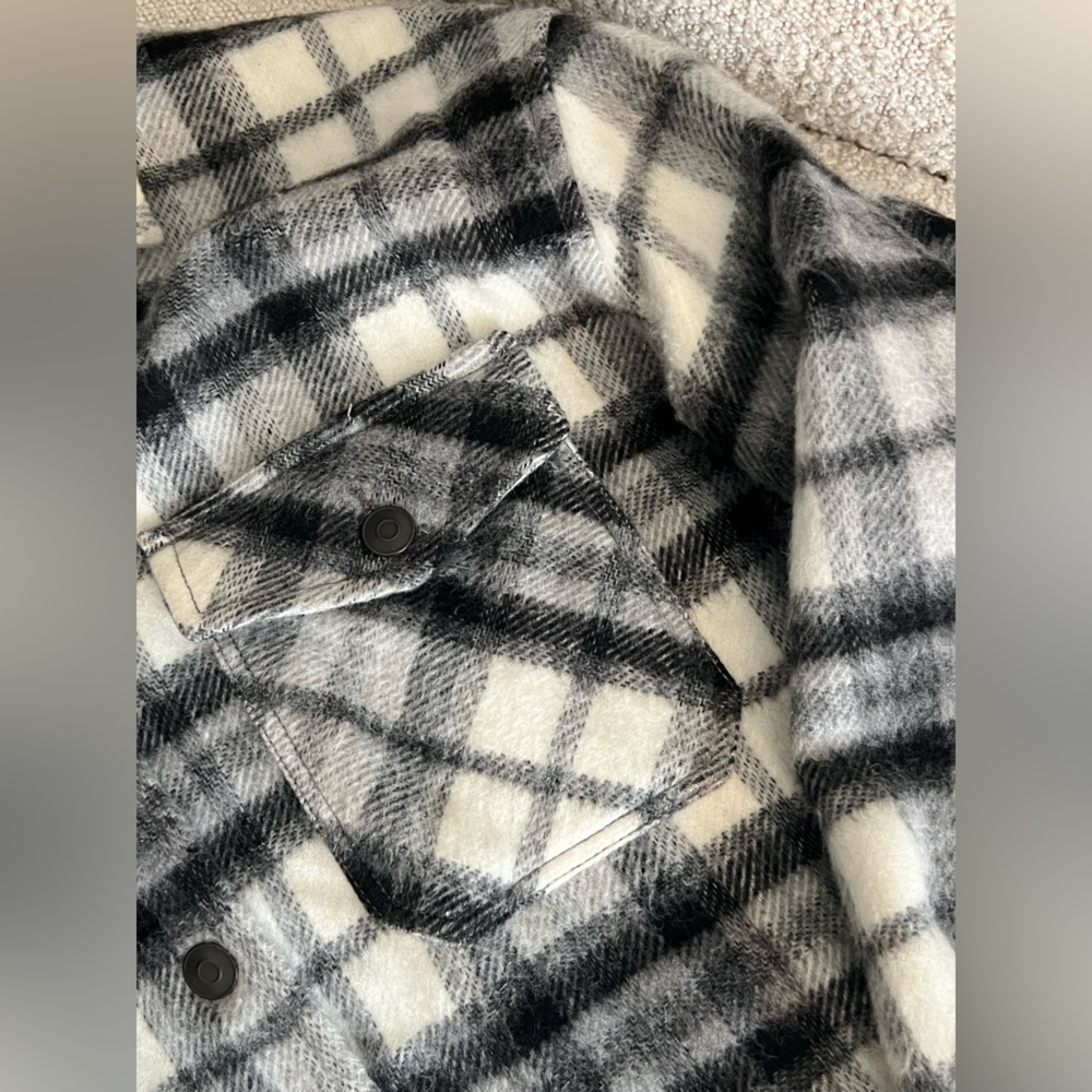 Plaid Shacket - Picture 8 of 11
